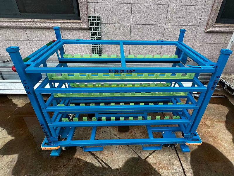 奇瑞底盘控制臂料架